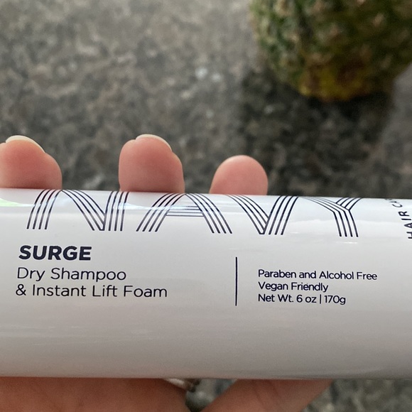 I have 2 brand new / not used/opened Navy Hair Surge  dry shampoo - Picture 6 of 6